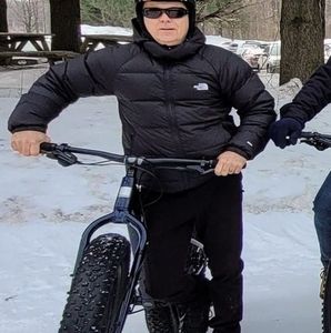 Meet your Posher, Jean